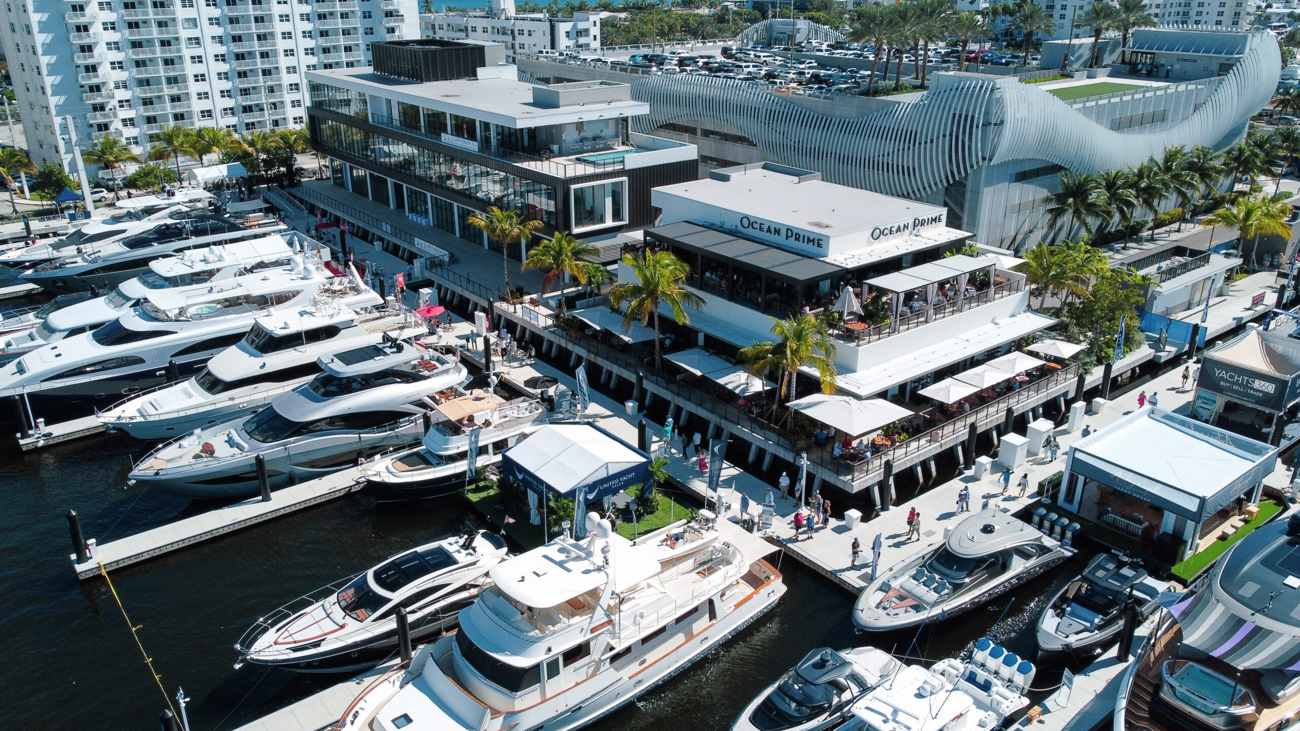 https://lasolasmarina.com/